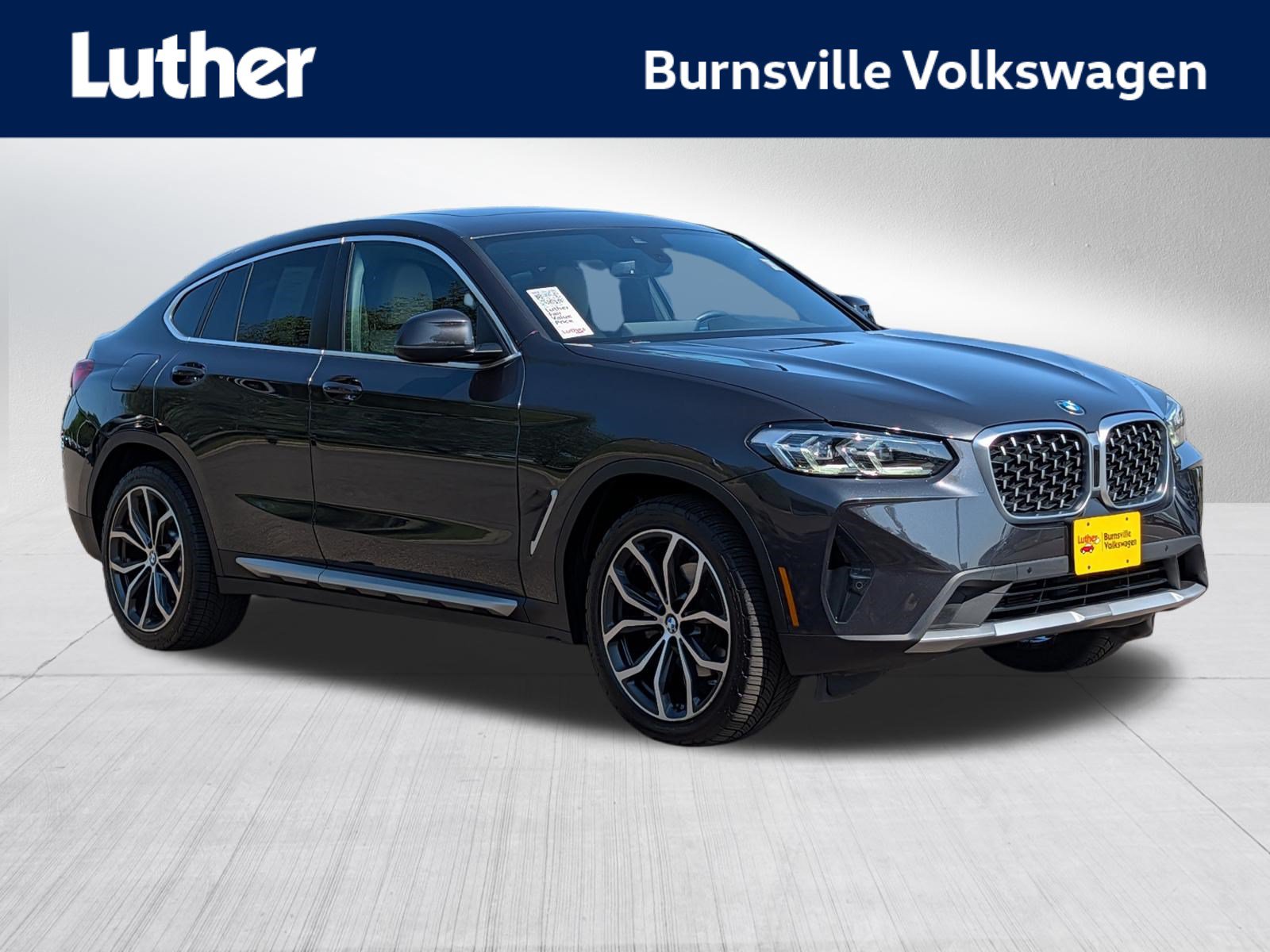 Used 2022 BMW X4 xDrive30i w/ Premium Package 2 AWD/4WD image 1