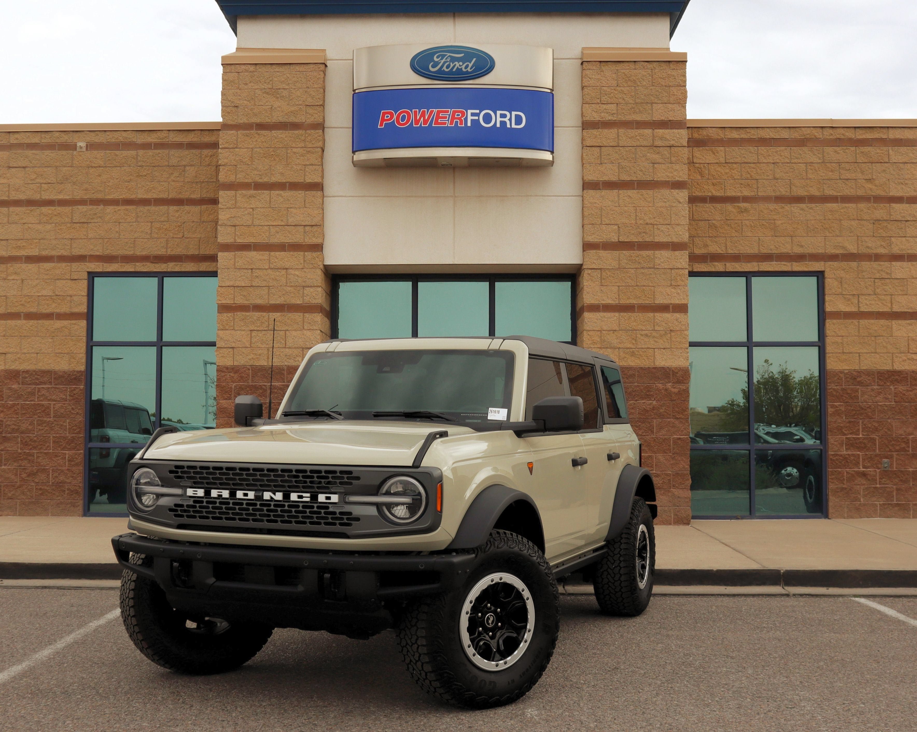 New 2026 Ford Bronco Badlands AWD/4WD image 2