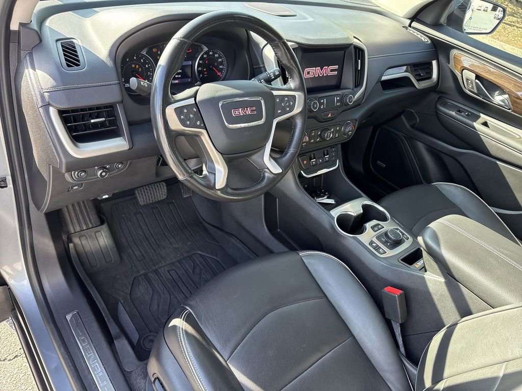 Used 2020 GMC Terrain Denali w/ Denali Premium Package AWD/4WD image 12