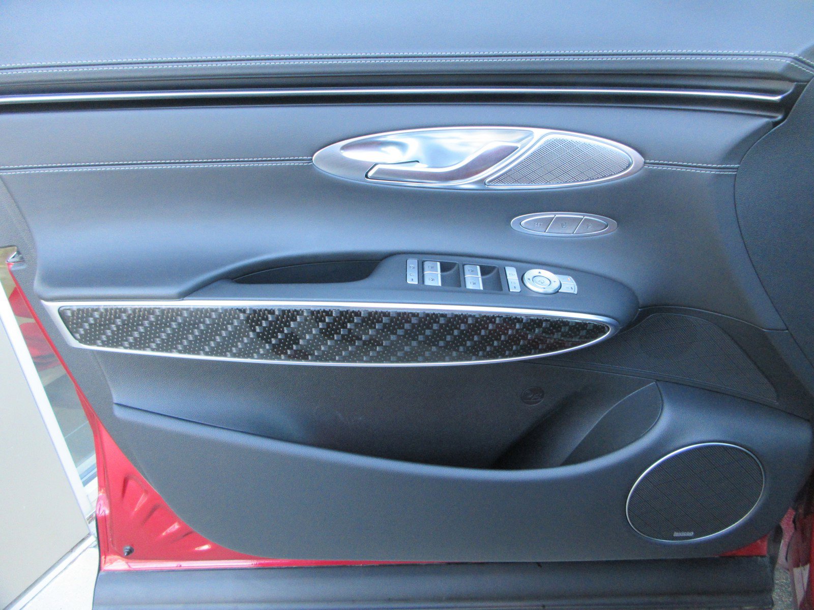 Used 2023 Genesis GV70 3.5T Sport w/ Sport Prestige Package image 30