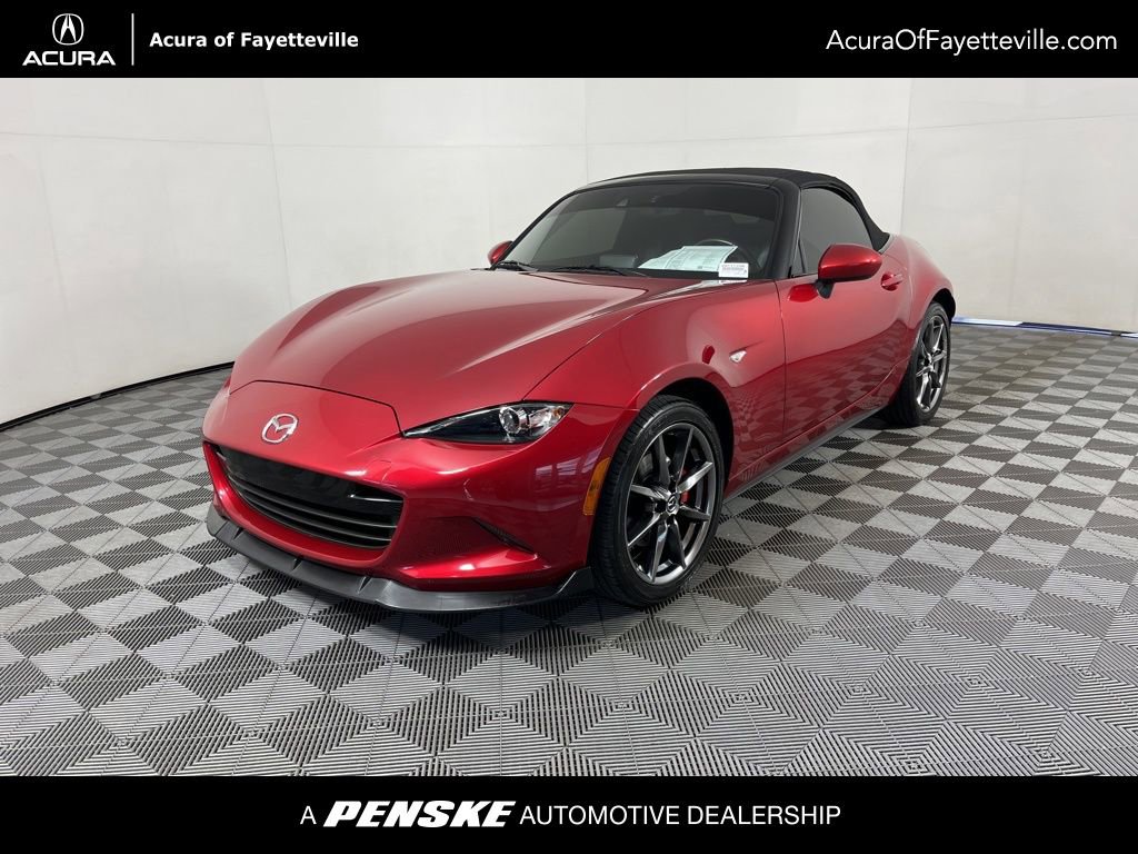 Used 2016 MAZDA MX-5 Miata Grand Touring image 1