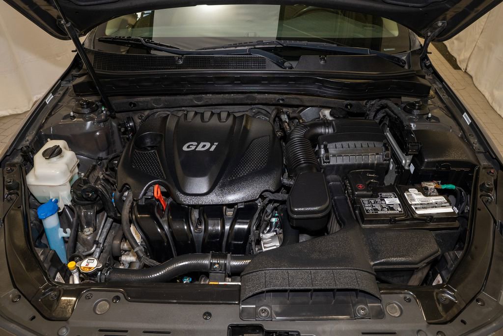 Used 2015 Kia Optima EX image 17