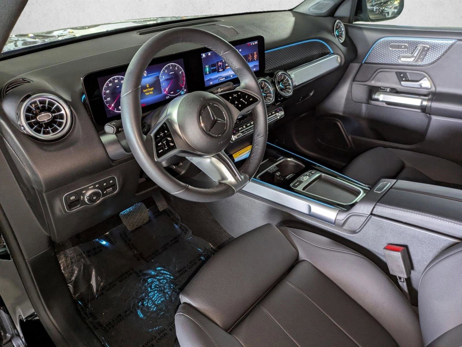 Certified 2025 Mercedes-Benz GLB 250 image 10