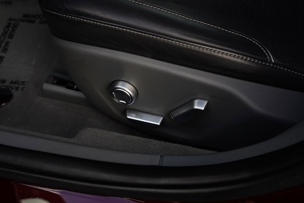 Used 2022 Lucid Air Grand Touring image 6