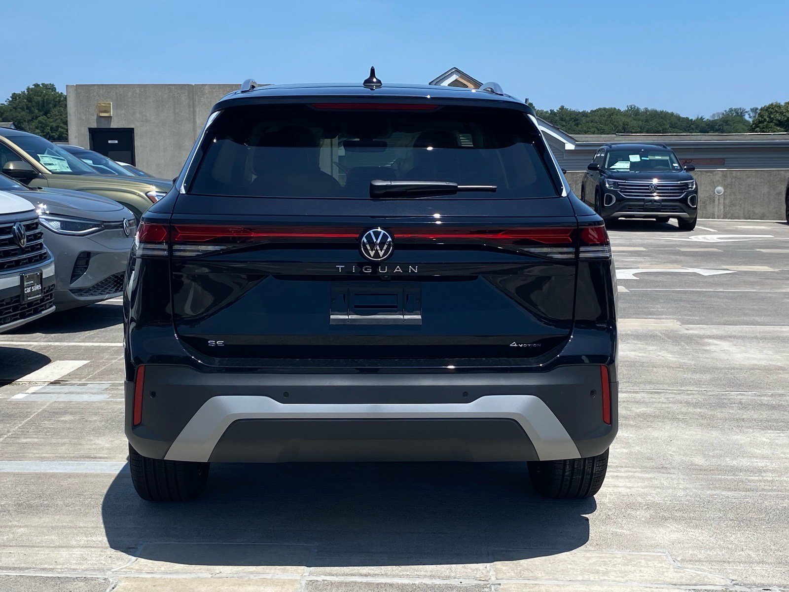 New 2026 Volkswagen Tiguan SE AWD/4WD image 4