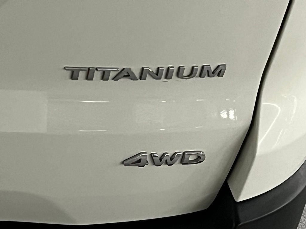 Used 2020 Ford EcoSport Titanium image 35