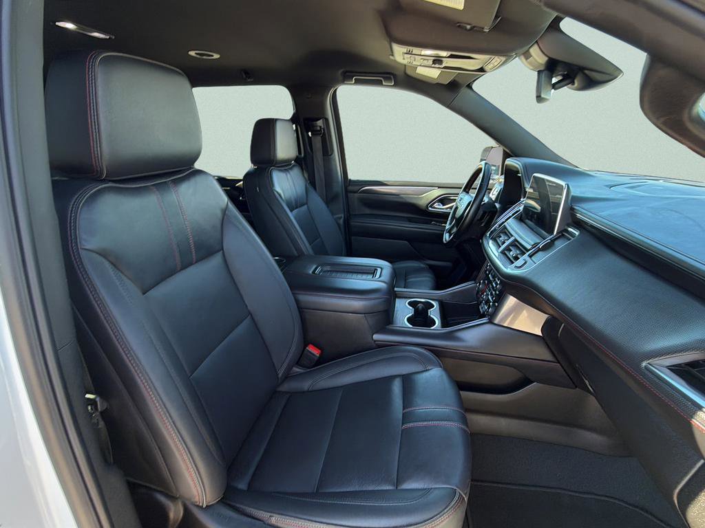 Used 2024 Chevrolet Suburban RST image 11
