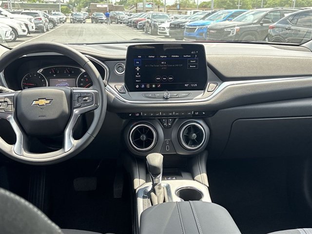 Certified 2024 Chevrolet Blazer LT w/ Convenience Package FWD image 19