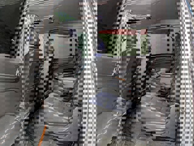 Used 2017 Chevrolet Suburban Premier image 20