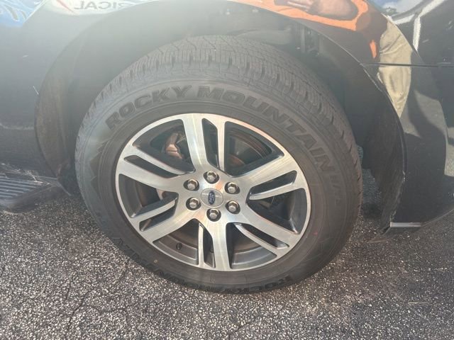 Used 2024 Ford Expedition Max Limited image 17