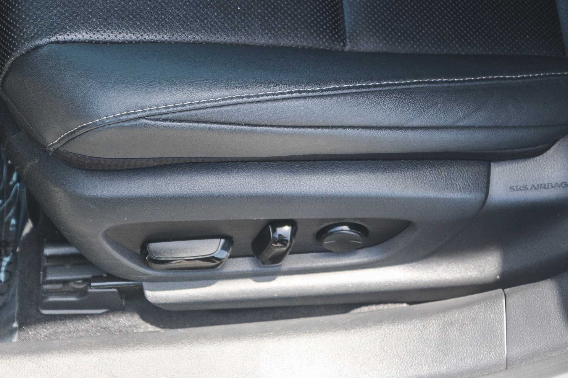 Used 2021 Lexus ES 350 w/ Accessory Package FWD image 23