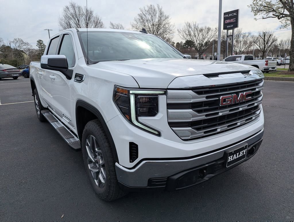 New 2026 GMC Sierra 1500 SLE w/ X31 Off-Road Package AWD/4WD image 2