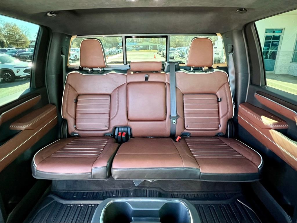 Used 2025 GMC Sierra 2500 Denali Ultimate image 42