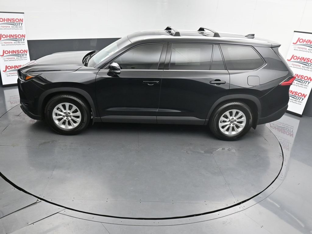 Used 2024 Toyota Grand Highlander XLE image 13