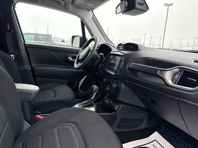 Used 2022 Jeep Renegade Latitude image 25