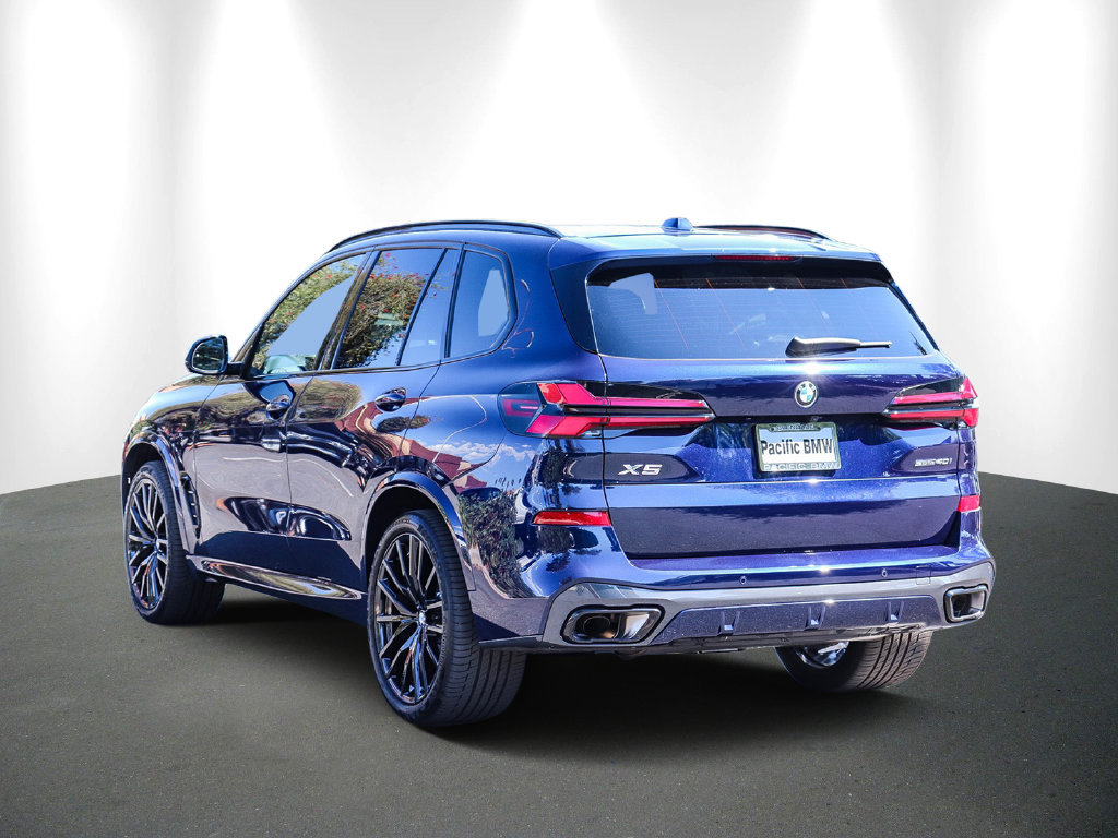 Used 2026 BMW X5 sDrive40i w/ M Sport Package RWD image 4