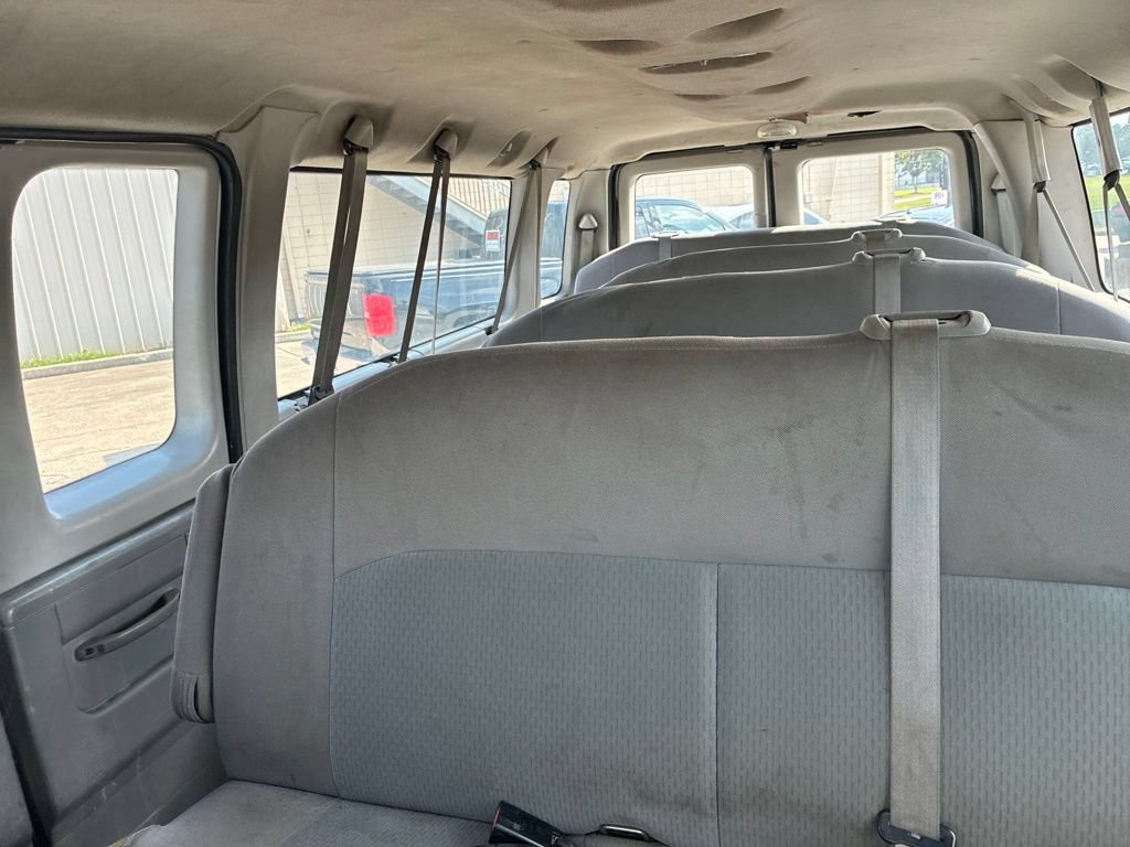 Used 2012 Ford E-350 and Econoline 350 XLT RWD image 24