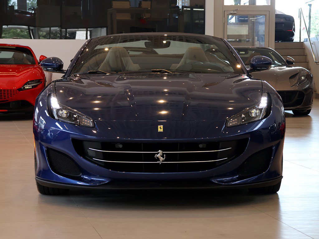 Certified 2019 Ferrari Portofino RWD image 77