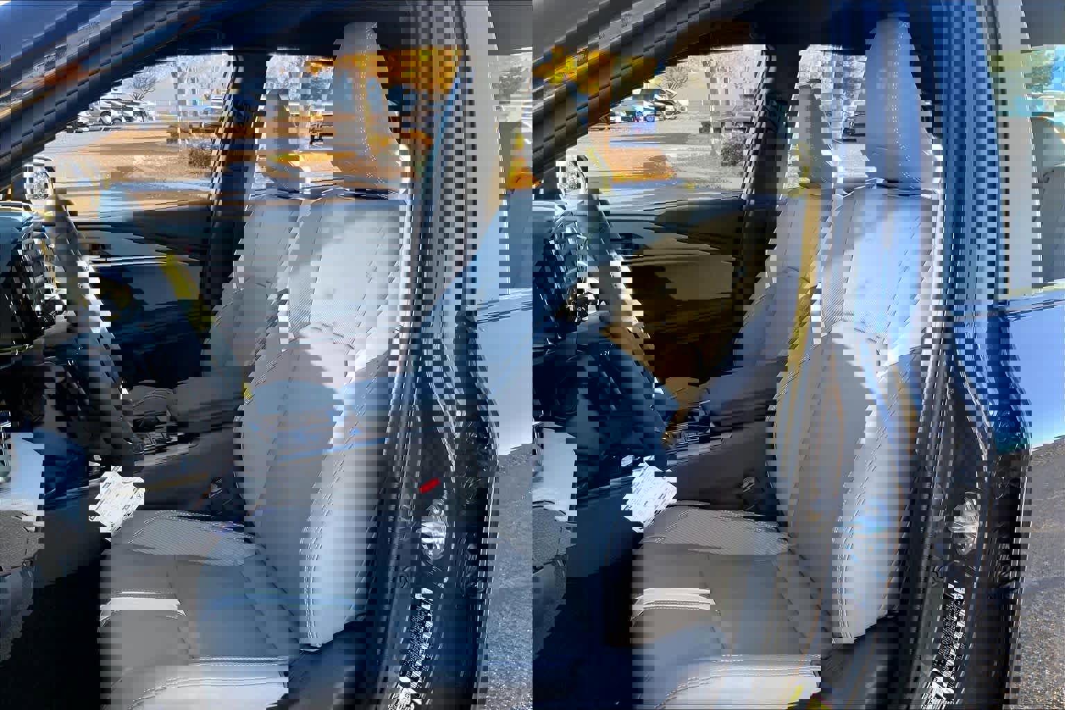 Used 2026 Toyota Camry SE image 8