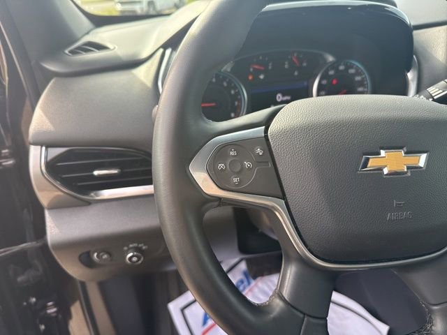 Used 2023 Chevrolet Traverse LT image 17
