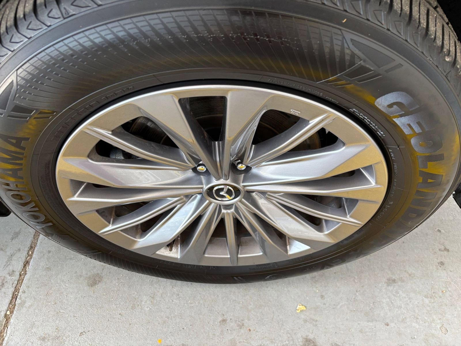 Used 2025 MAZDA CX-90 3.3 Turbo w/ Preferred Package AWD/4WD image 33