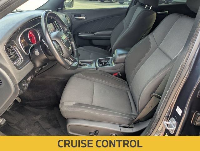 Used 2018 Dodge Charger SXT Plus RWD image 13