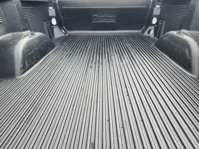 Used 2025 Chevrolet Silverado 1500 W/T image 32