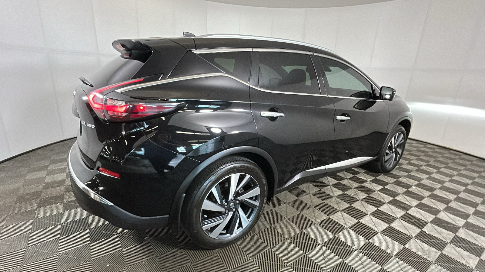 Used 2022 Nissan Murano SL AWD/4WD image 3