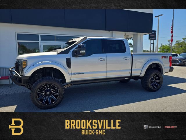 Used 2019 Ford F250 Lariat w/ Lariat Ultimate Package AWD/4WD image 1