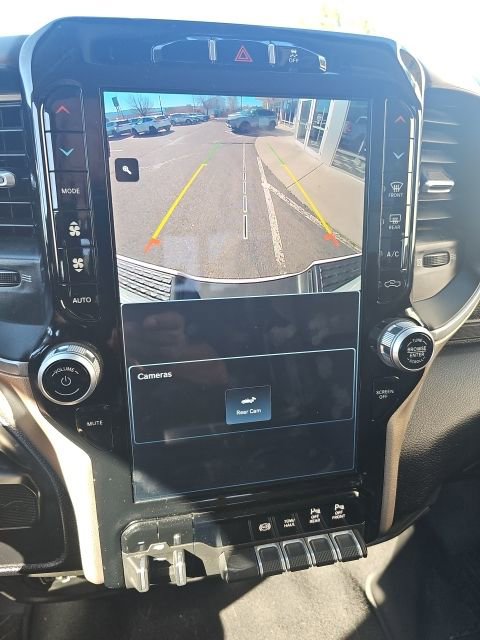 Used 2024 RAM 2500 Laramie AWD/4WD image 12