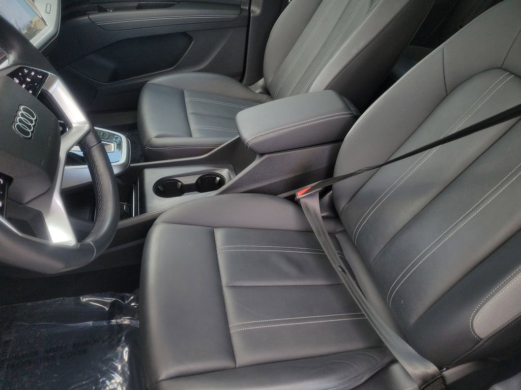 Certified 2024 Audi Q4 e-tron Premium Plus RWD image 16