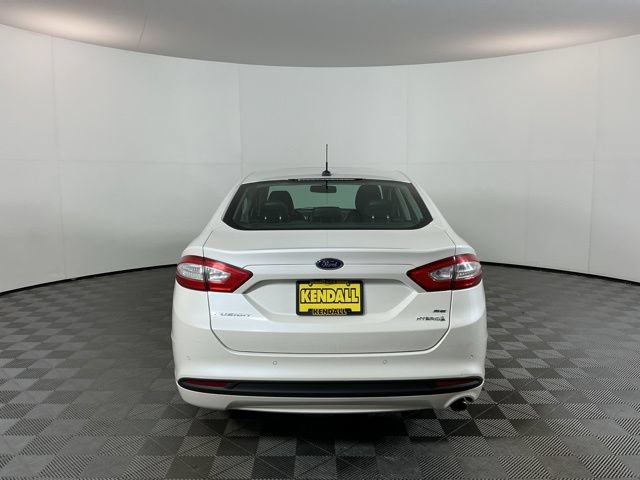 Used 2016 Ford Fusion SE w/ Equipment Group 502A FWD image 6