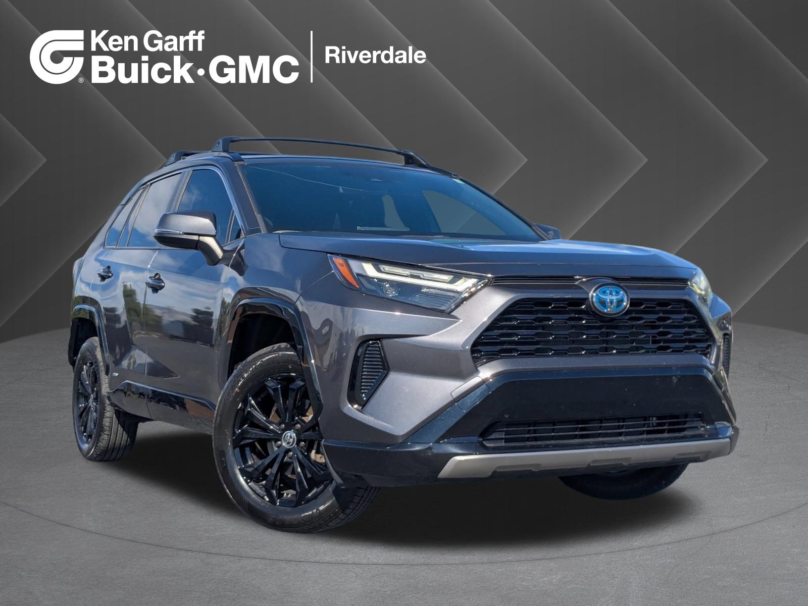 Used 2024 Toyota RAV4 SE w/ Convenience Package AWD/4WD image 1
