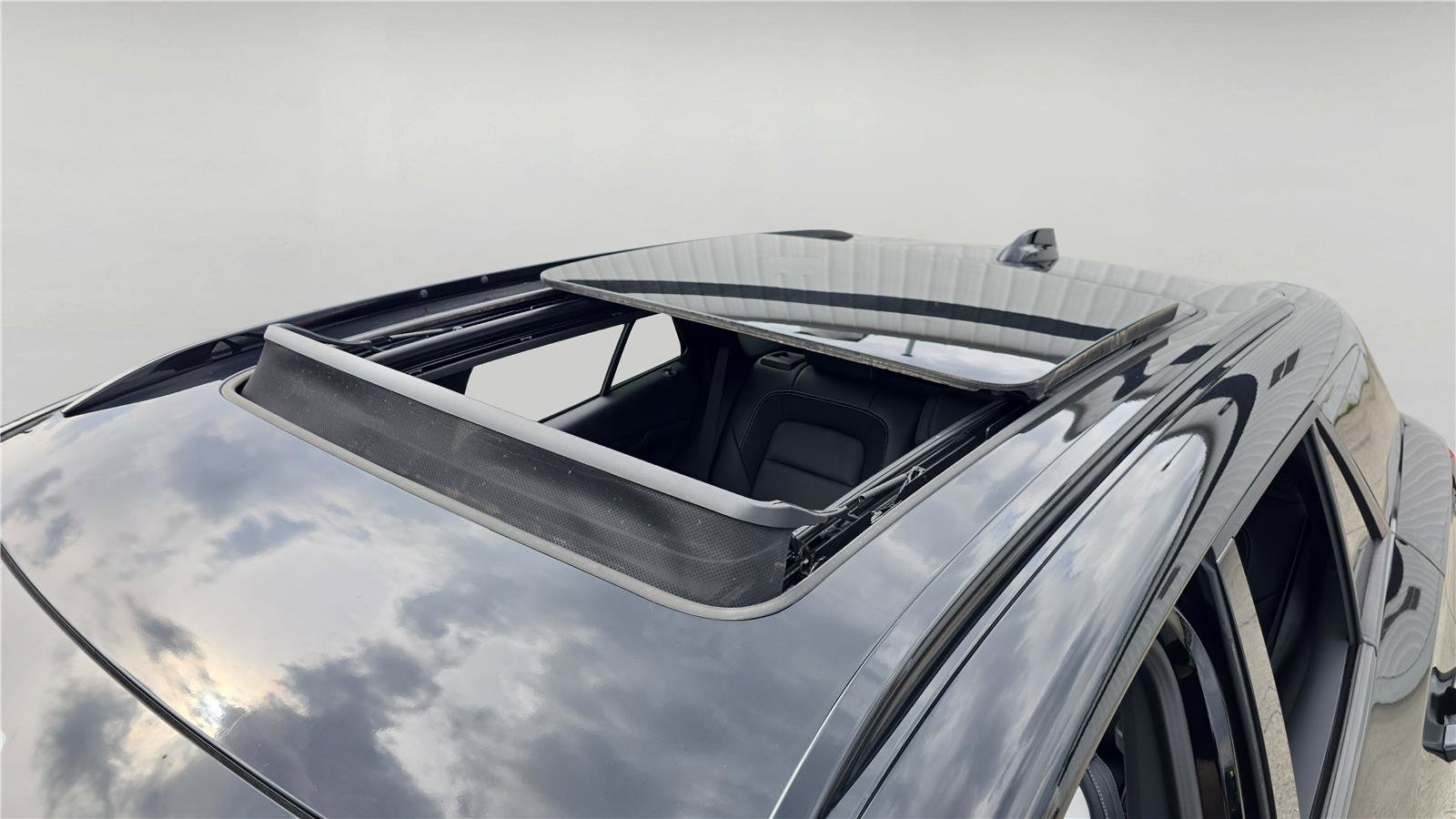 Used 2026 Chevrolet Blazer EV LT w/ Super Cruise Package image 28