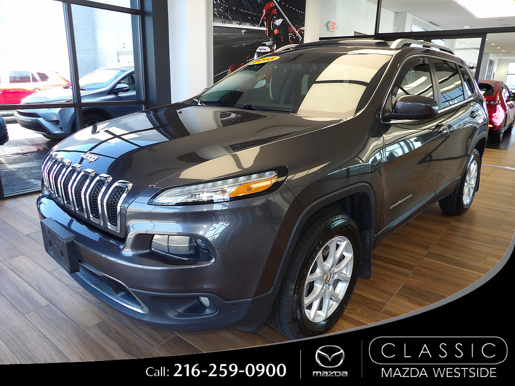 Used 2015 Jeep Cherokee Latitude w/ Comfort/Convenience Group