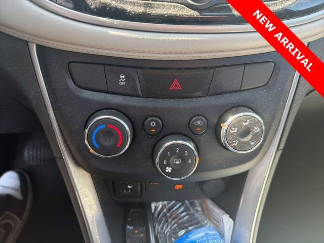 Used 2019 Chevrolet Trax LT w/ Driver Confidence Package image 12