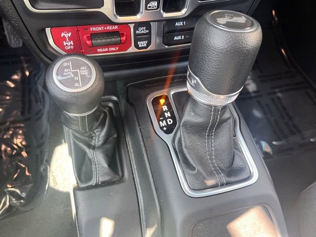 Used 2025 Jeep Wrangler Unlimited Rubicon 4xe w/ Convenience Group image 20