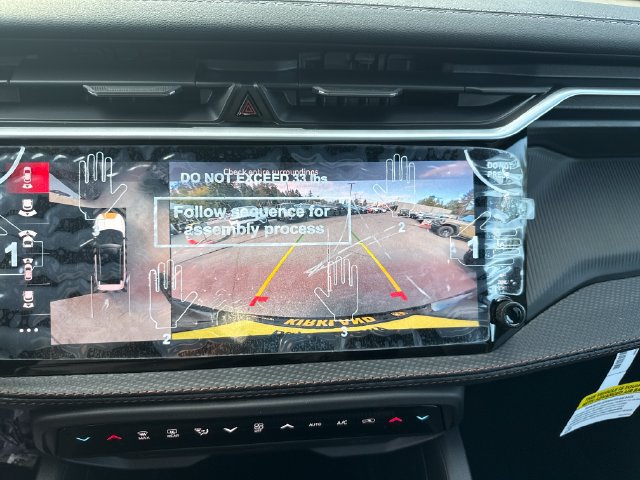 New 2026 Jeep Cherokee Overland w/ Advanced Pro Tech Group AWD/4WD image 24