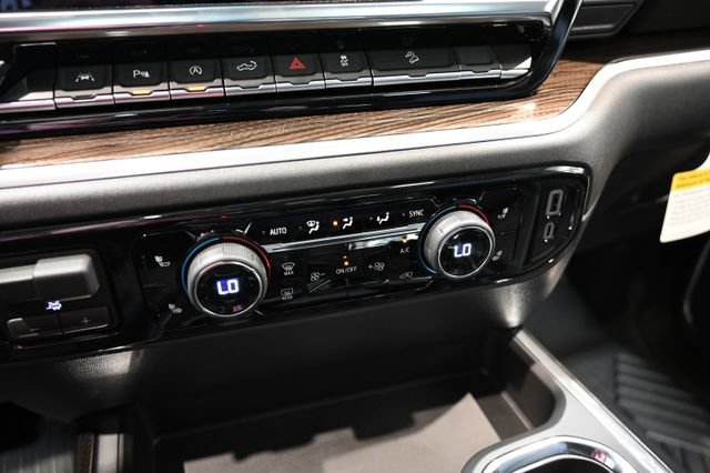 New 2026 Chevrolet Silverado 1500 LT Trail Boss w/ LT Trail Boss Premium Package AWD/4WD image 18