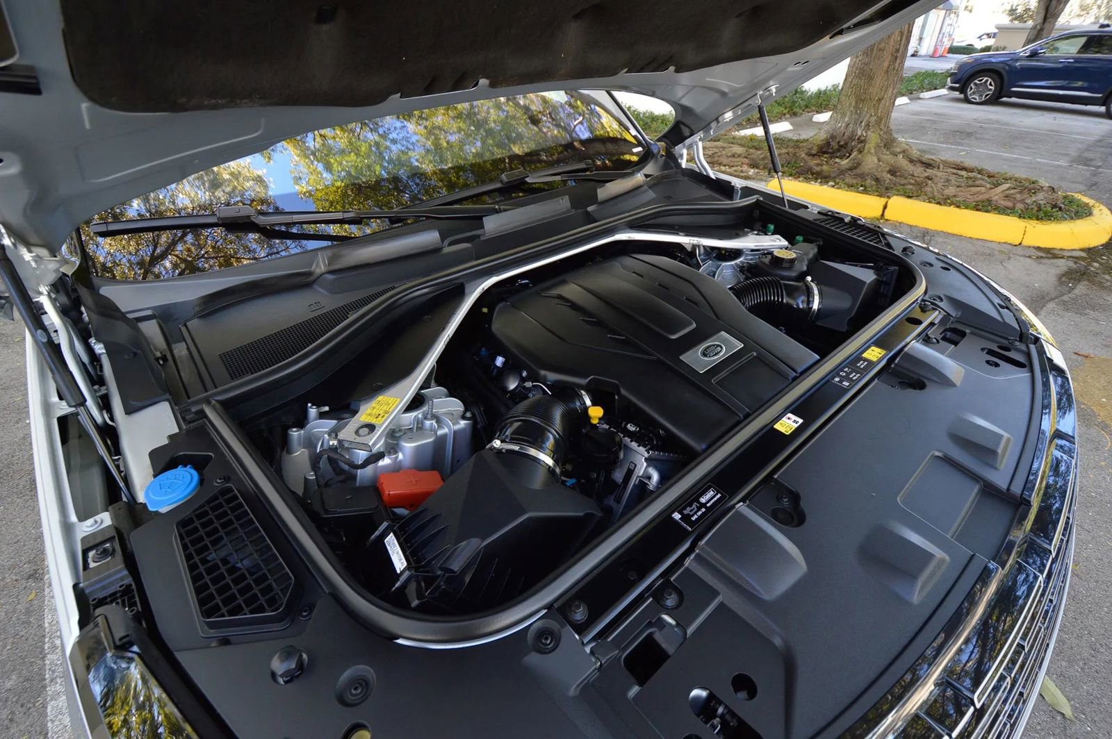 Used 2023 Land Rover Range Rover Autobiography AWD/4WD image 67