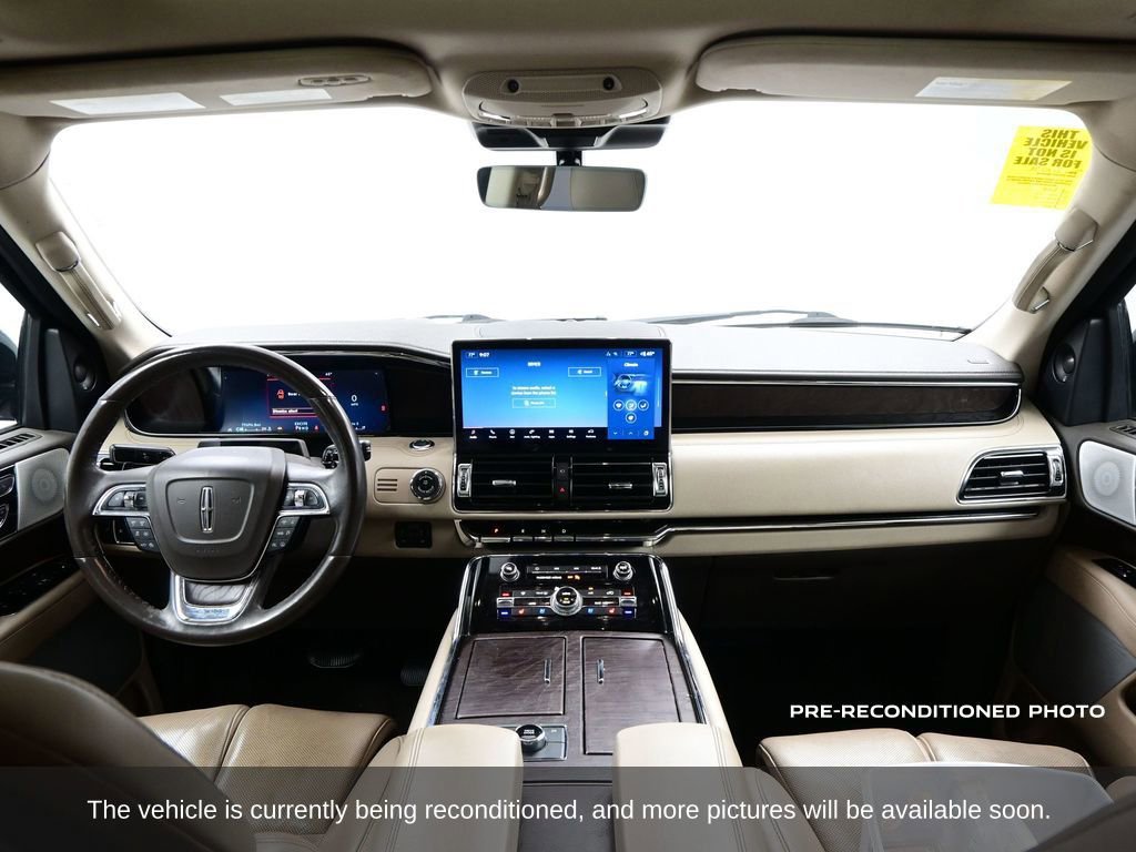 Used 2022 Lincoln Navigator L Reserve AWD/4WD image 5