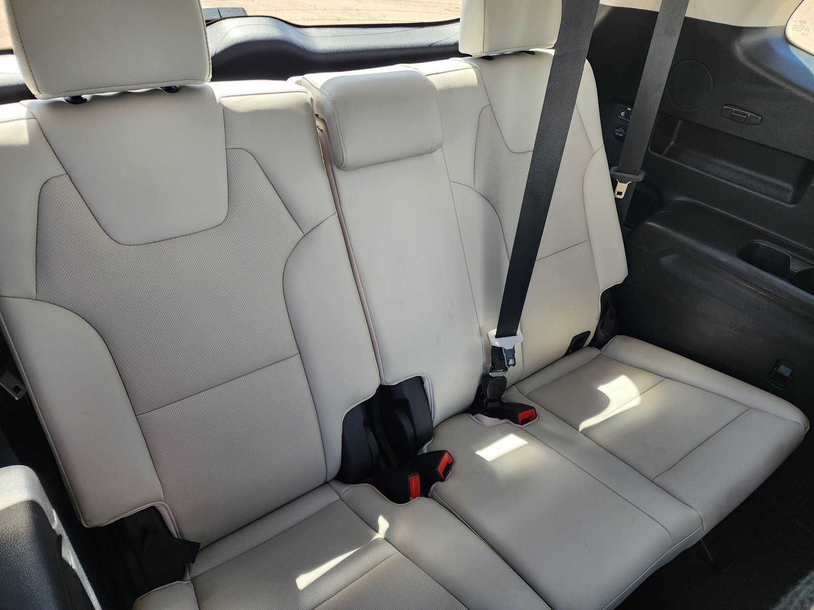 Used 2021 Kia Telluride S AWD/4WD image 15