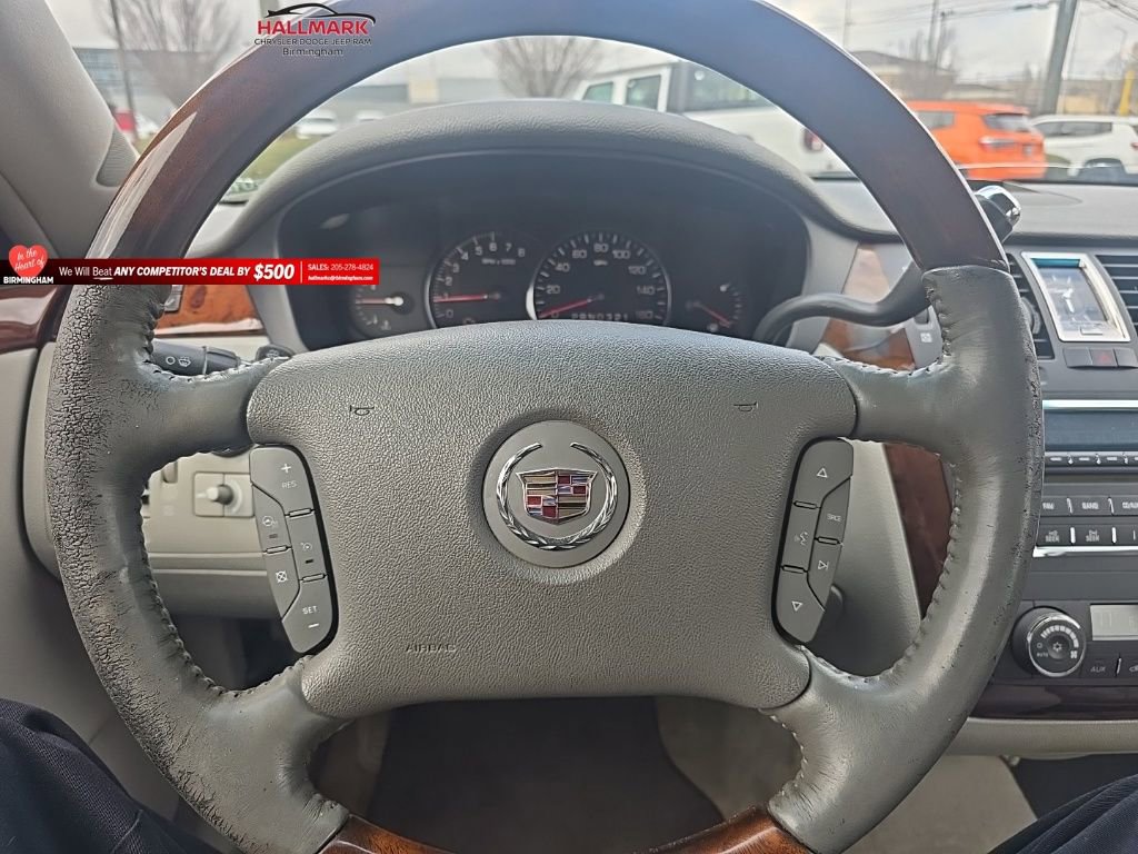 Used 2006 Cadillac DTS image 13