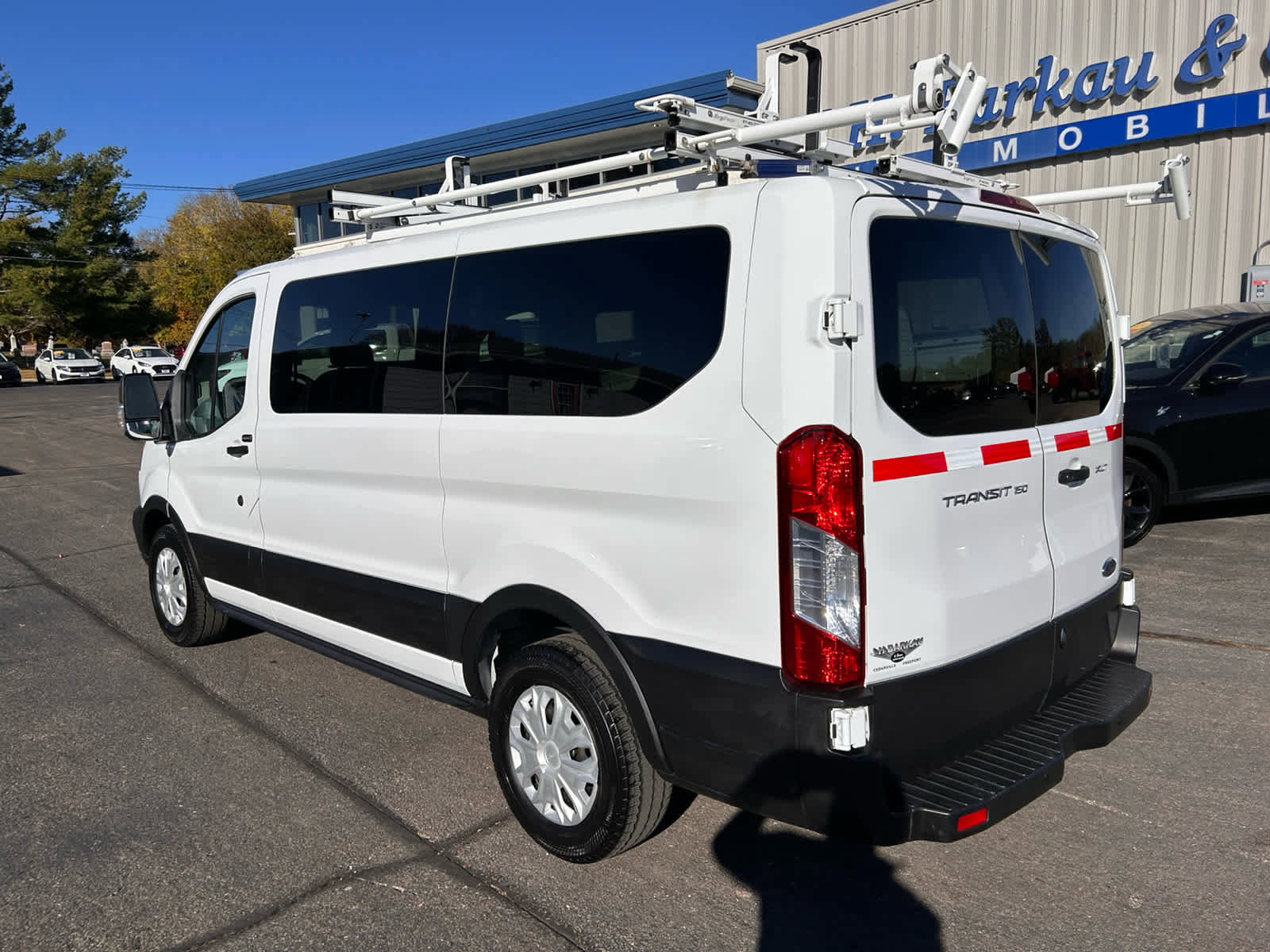 Used 2019 Ford Transit 150 XLT image 5
