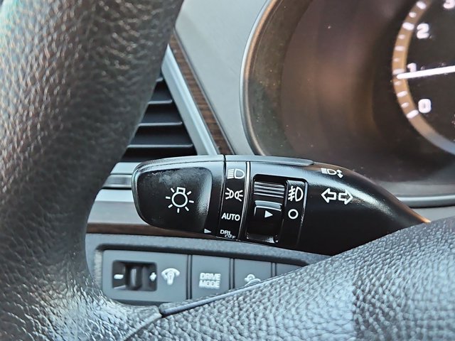 Used 2018 Hyundai Santa Fe Sport w/ 2.4L Value Package 02 FWD image 24