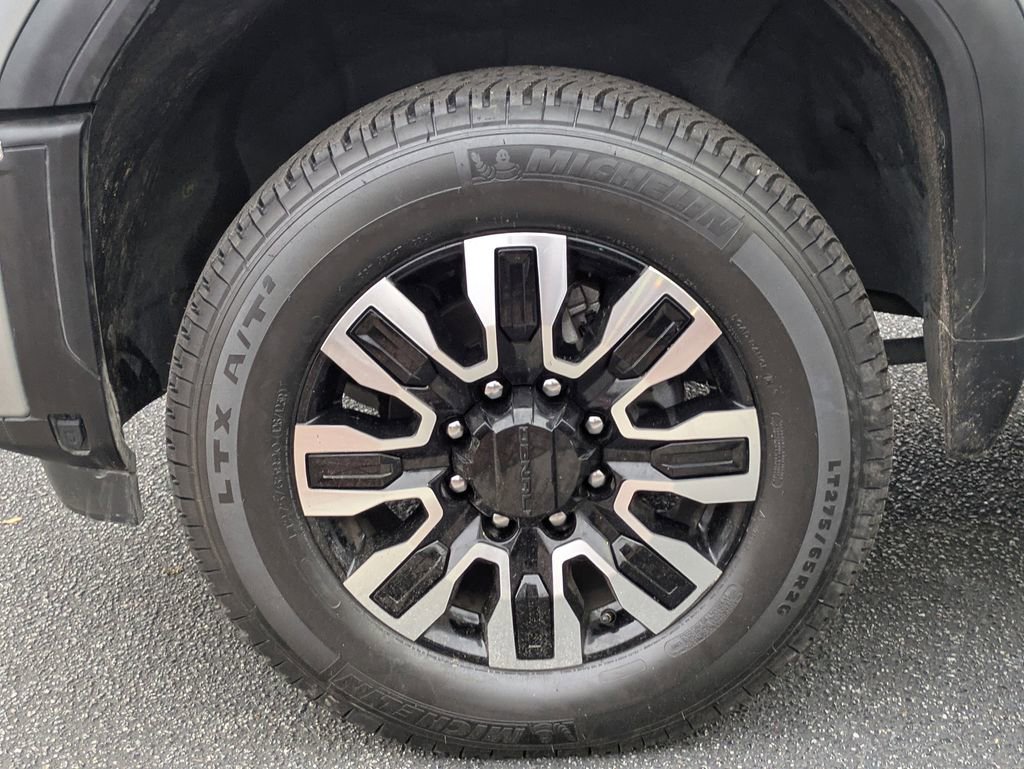 Used 2024 GMC Sierra 2500 Denali Ultimate image 12