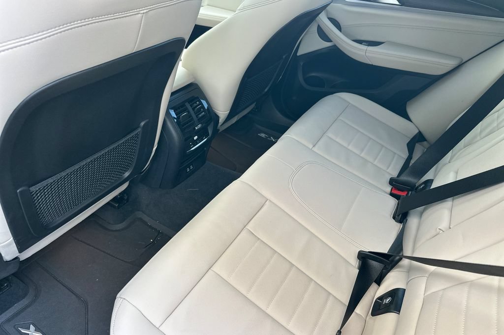 Used 2021 BMW X3 xDrive30i w/ Executive Package AWD/4WD image 12
