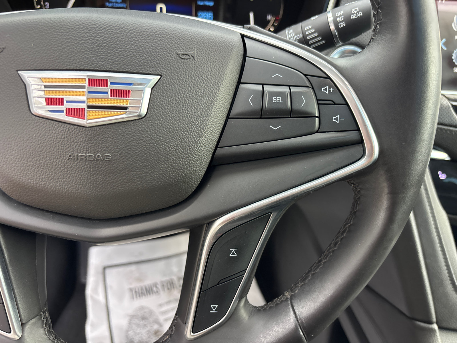 Used 2018 Cadillac XT5 Luxury w/ Driver Awareness Package FWD image 18