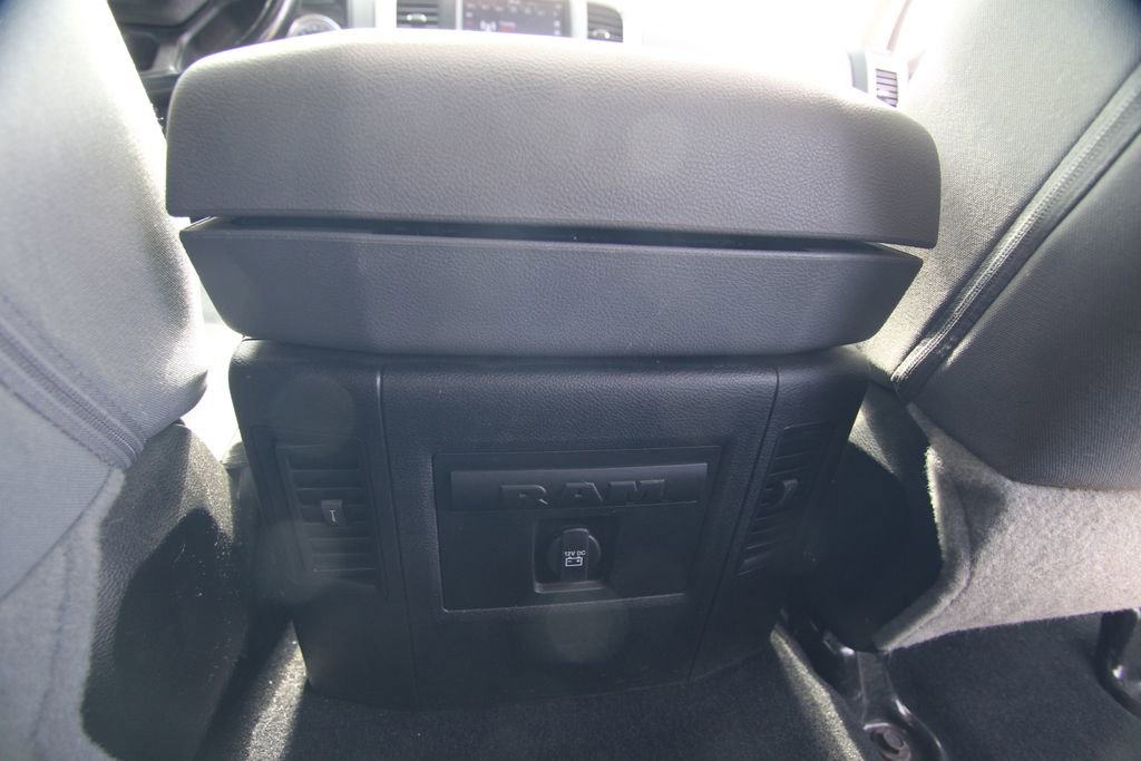 Used 2019 RAM 1500 Classic Warlock AWD/4WD image 39