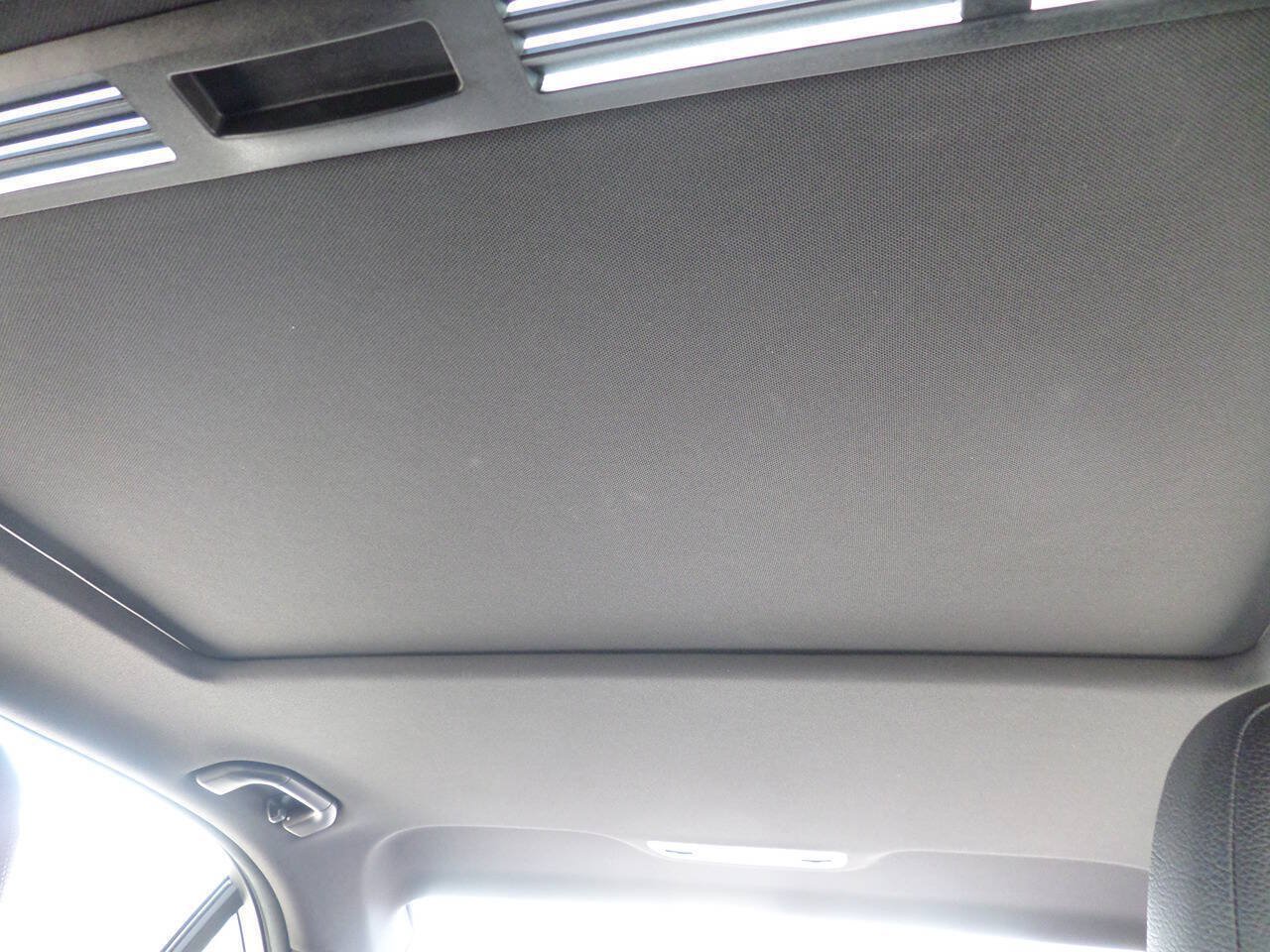 Used 2012 Mercedes-Benz C 250 Sedan image 47